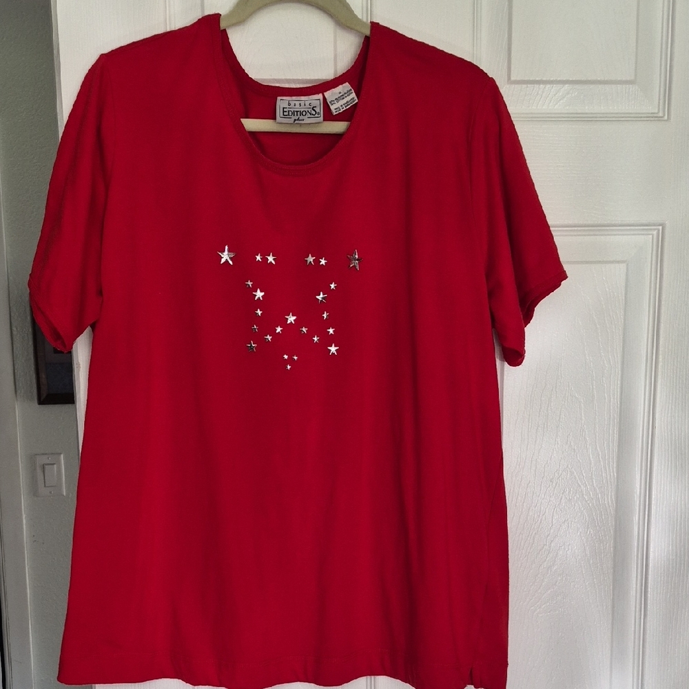 $5 DEAL EUC Red Tee with Metallic Star Accent Size 1X